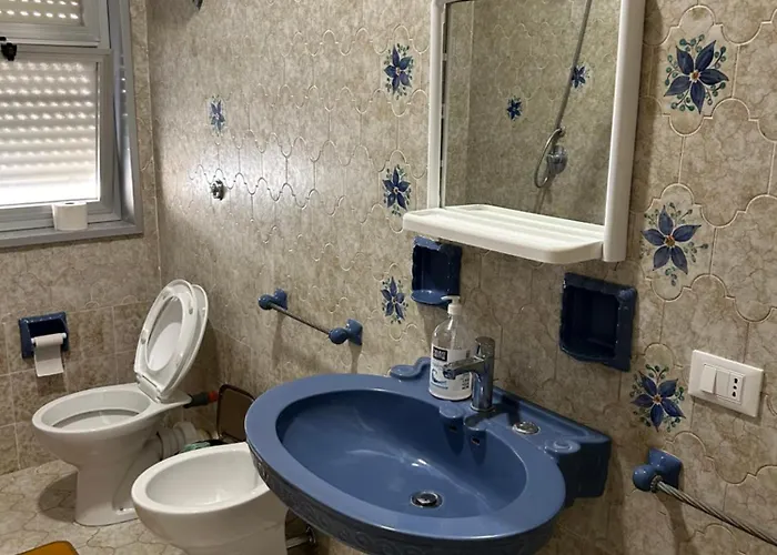 Porta Palermo Centro * シャッカ