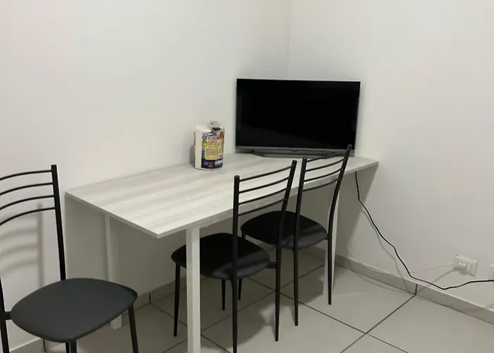 Porta Palermo Centro * シャッカ