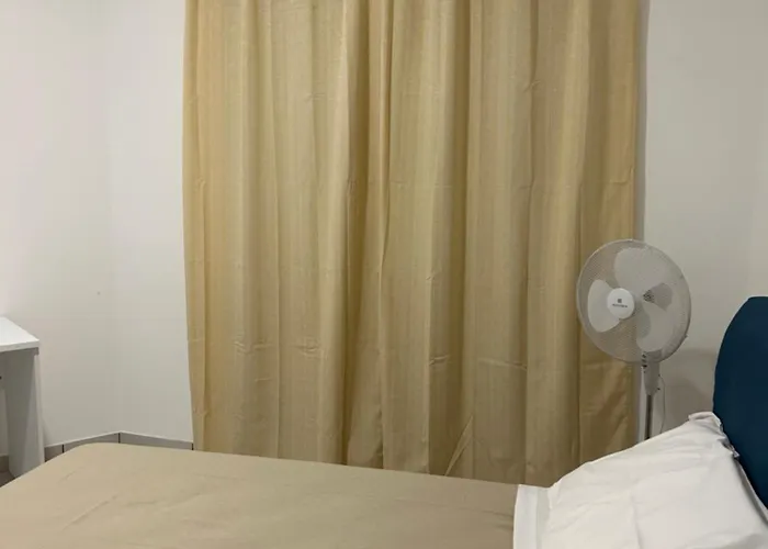 Porta Palermo Centro アパート シャッカ